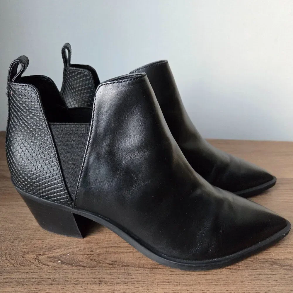 EUC DOLCE VITA BLACK LEATHER POINTY BOOTIES SIZE 10 WOMENS